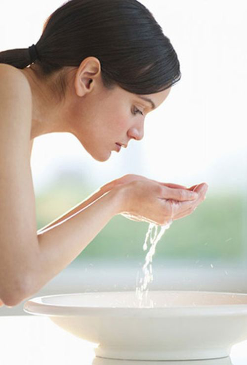 chăm sóc da với nước gạo