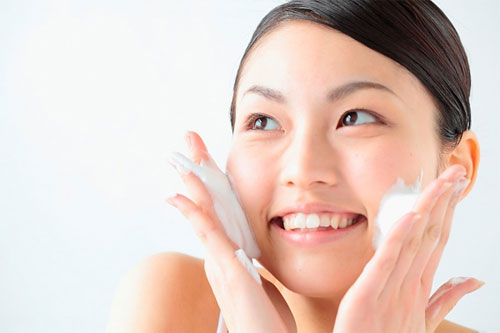 9 loại mỹ phẩm dưỡng da mà nên đầu tư