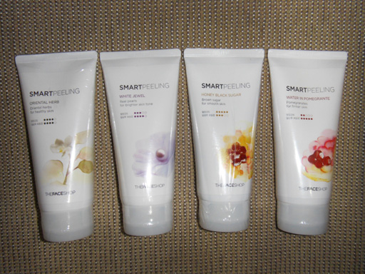 Tẩy da chết The Face Shop SmartPeeling Pomegrante